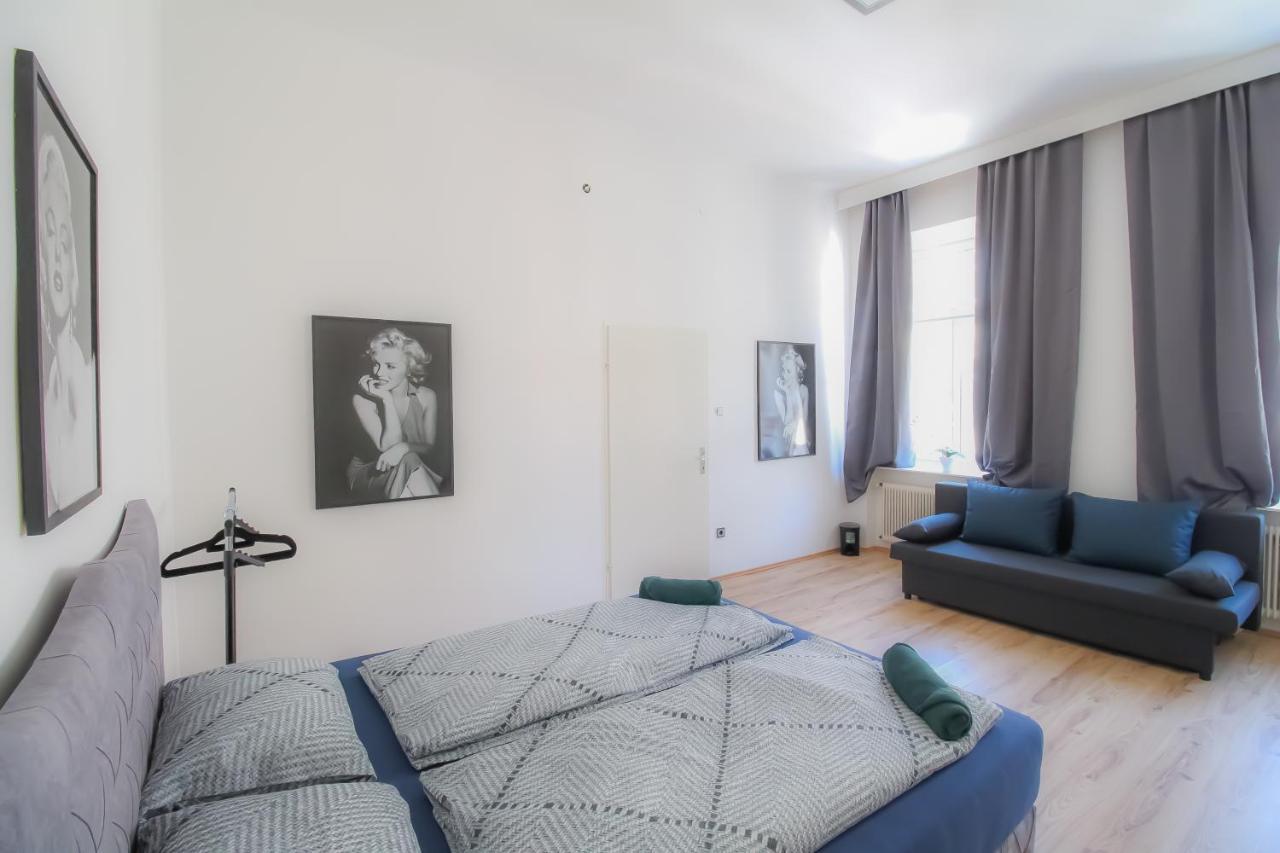 Ss Family 3 Bedroom Apartment In Praterstern Area Dw8 Вена Экстерьер фото