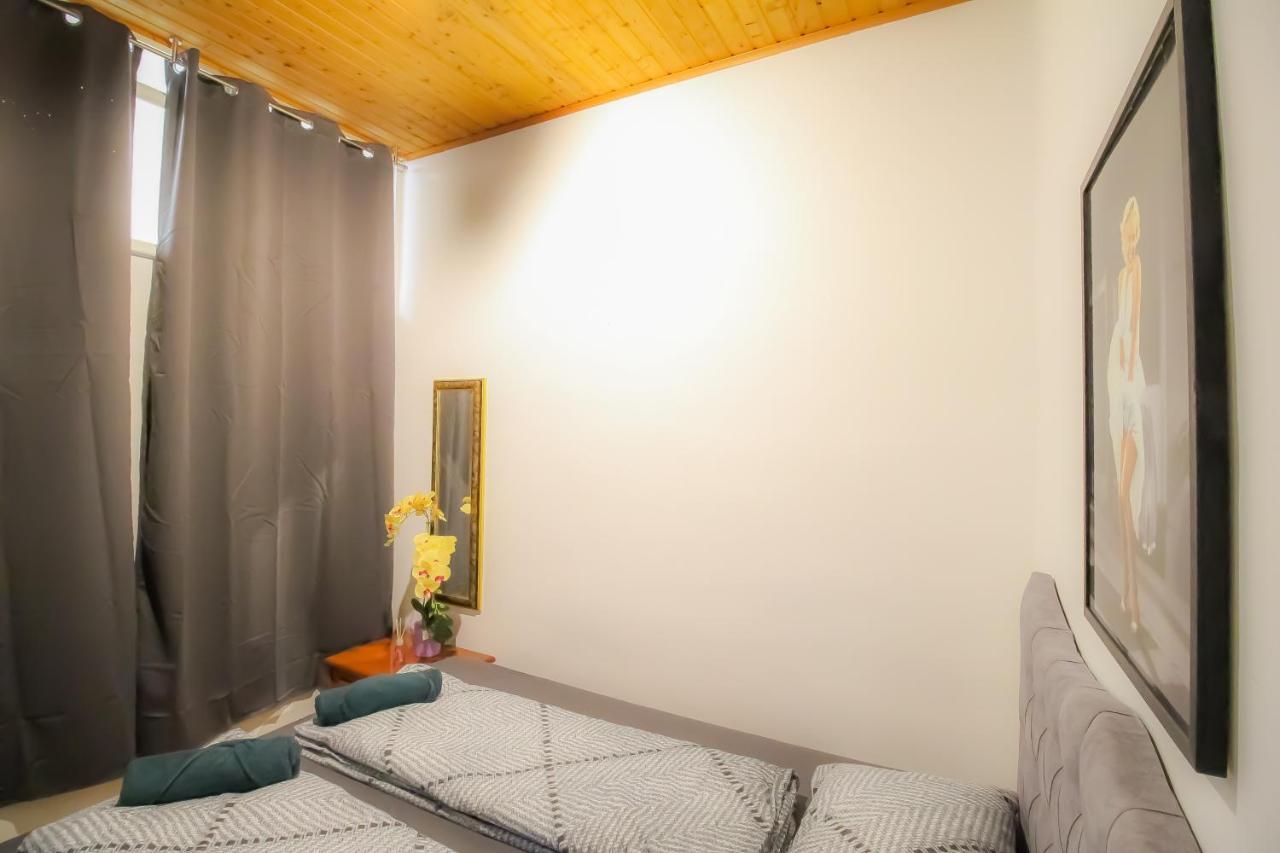 Ss Family 3 Bedroom Apartment In Praterstern Area Dw8 Вена Экстерьер фото